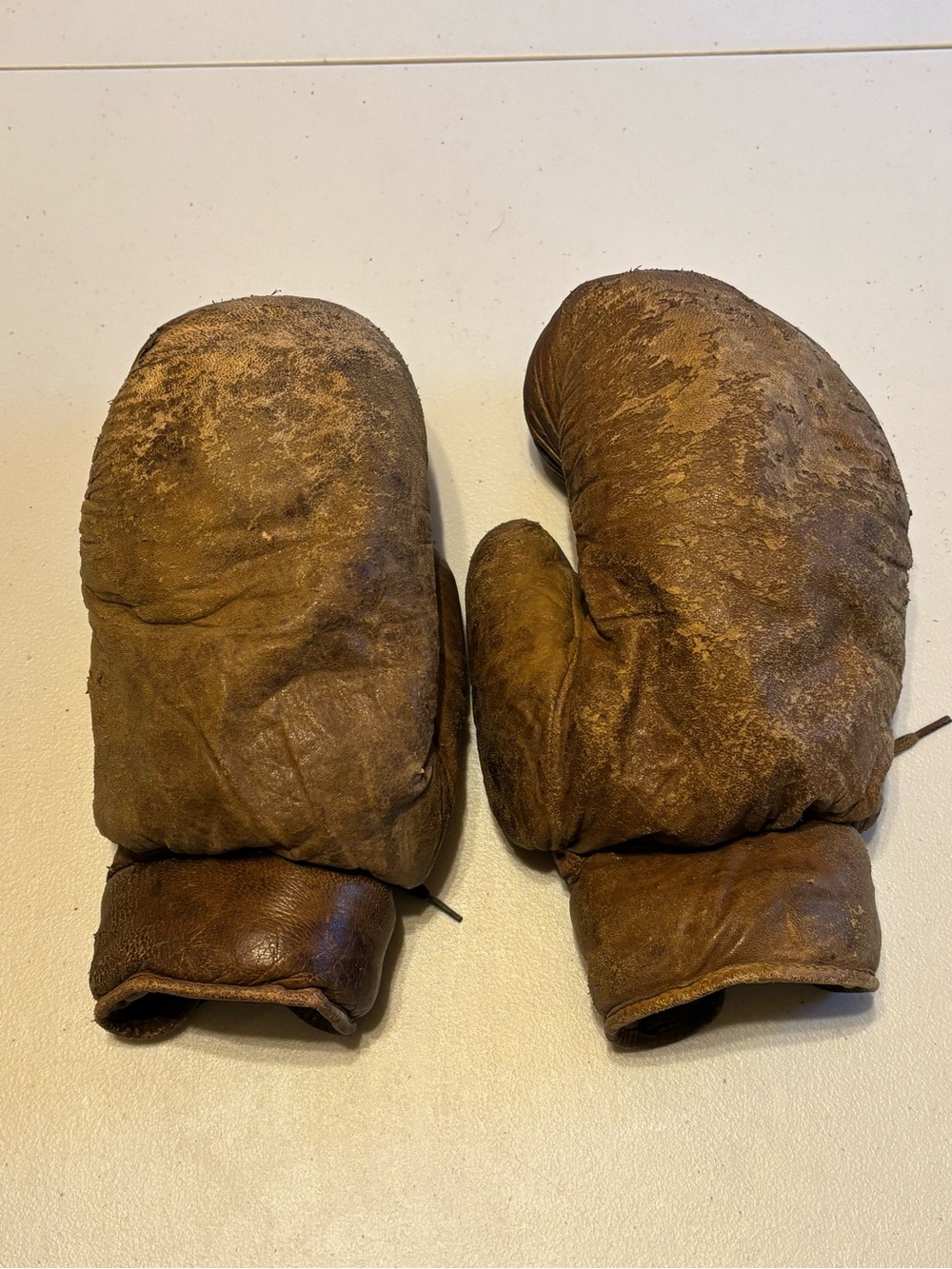 Vintage 1920s Spalding Leather Boxing Glove Set
